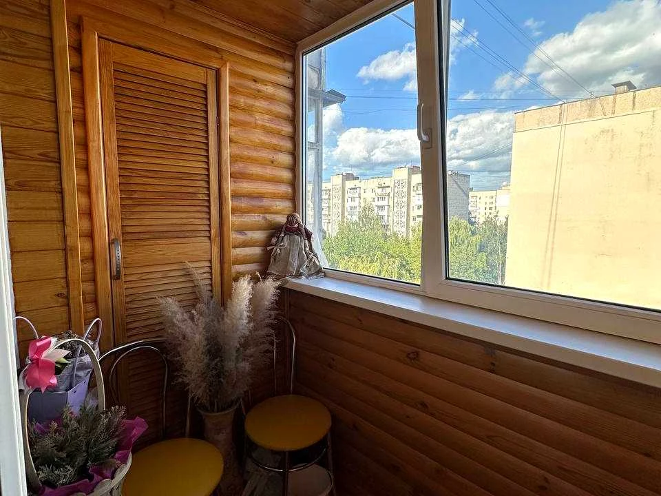 Квартира. Вінниця, Івана Дзюби вул.