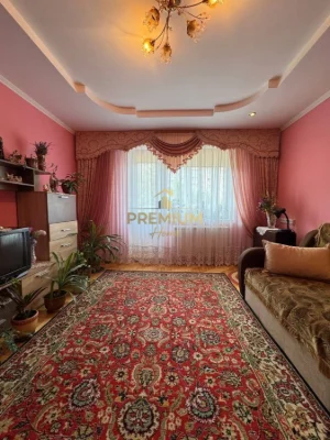 Продаж 3-кімн. квартири на Злуки, Північний
