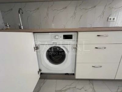 Продаж 1к квартири 50 м,вул.Осокорська 2а/ул.Осокорская 2а/Ж