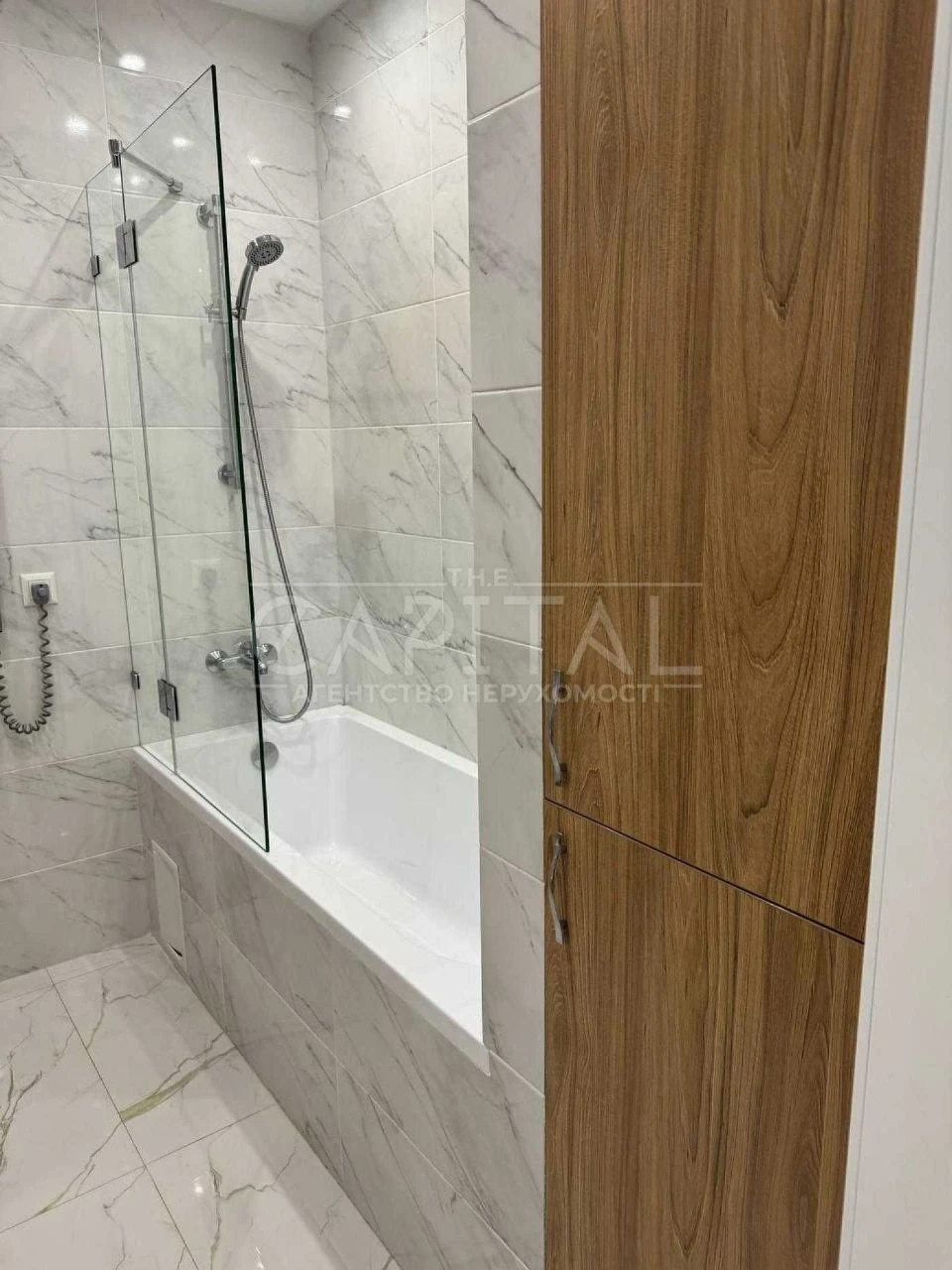 Продаж 1к квартири 50 м,вул.Осокорська 2а/ул.Осокорская 2а/Ж