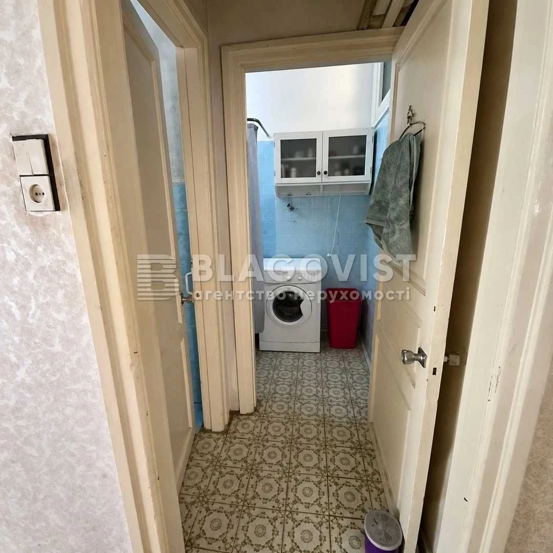 Продаж 3х кімнатної квартири Гусовського, 12/7, ; Сталінка;