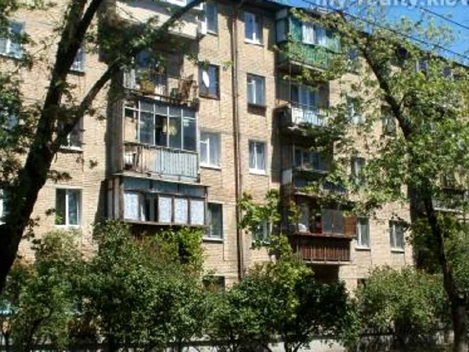 Квартира. Київ, Будівельників вул.