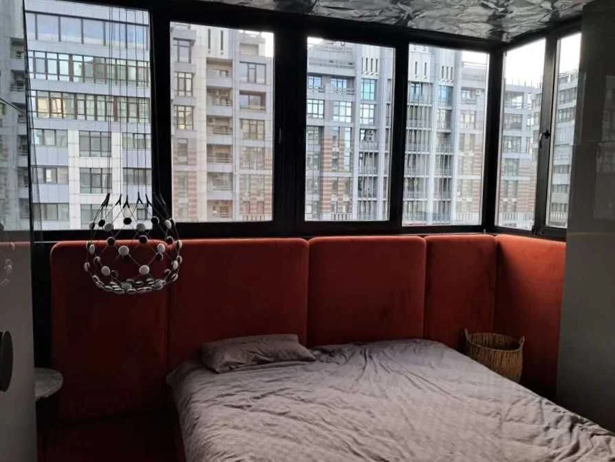 Без комісії! ЖК Новопечерські Липки, 55 м.кв. на середньому