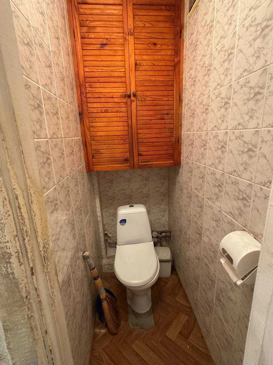 2к квартира в центрі міста, аїнки 9