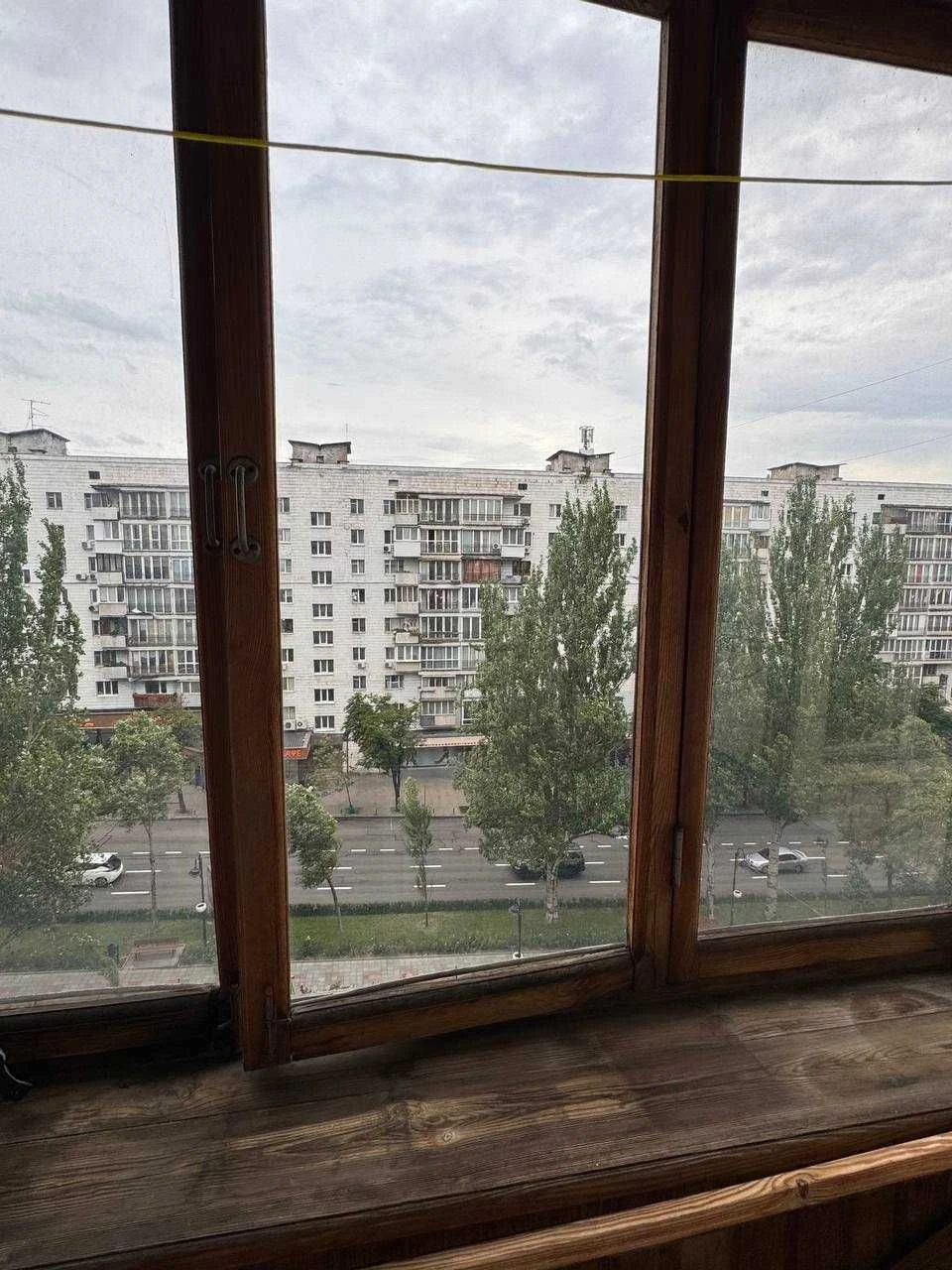 2к квартира в центрі міста, аїнки 9