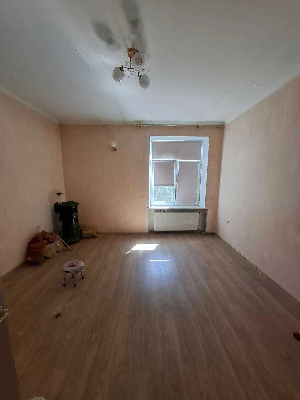 В продаже уникальная 3-к «сталинка» с АГВ в самом сердце Оде