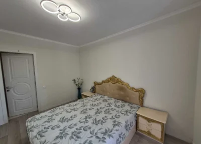 ТЦ Панорама. Велика 3-х кімнатна 70м². Ремонт