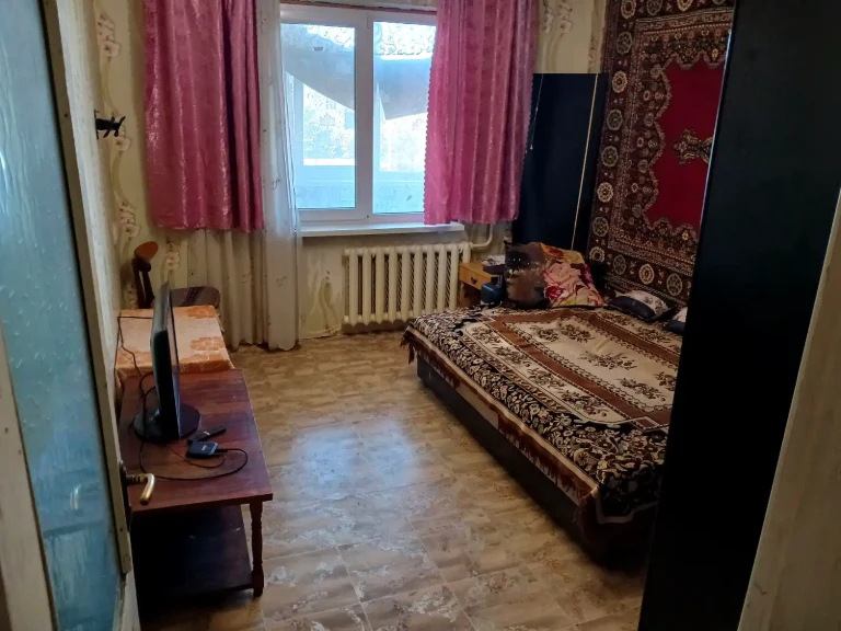 Оренда квартири 3-кімн. 65 м² 9/9 пов.