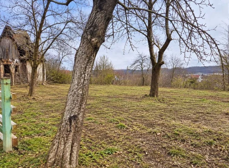 Продаж земельної ділянки