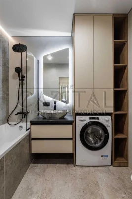For sale / Apartment / 43 m2 / Residential complex Varshavsky 3 / Podilsky district