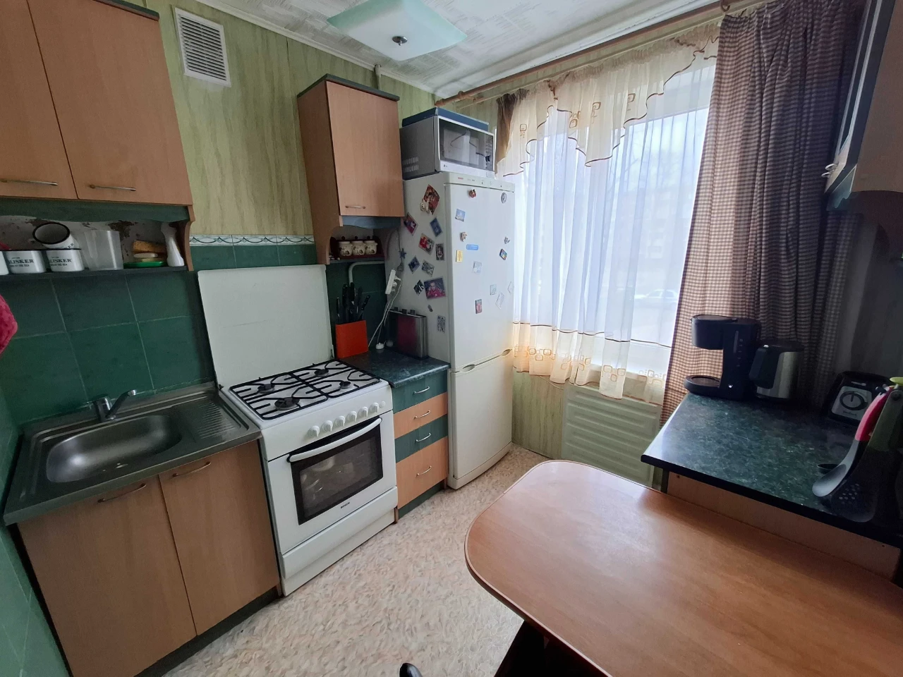 Продаж р-н Л.Лук'яненко 2-х кім.к-ра вул. Космонавтів, 2 пов
