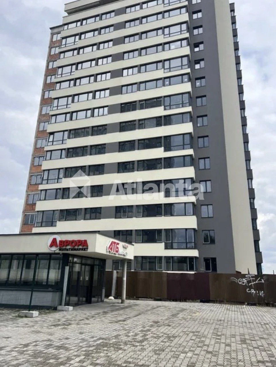 Продаж 1-кімнатної квартири 50 м² у ЖК «Стрім-Львів» — вул.