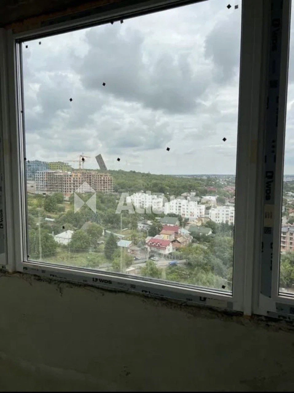 Продаж 1-кімнатної квартири 50 м² у ЖК «Стрім-Львів» — вул.
