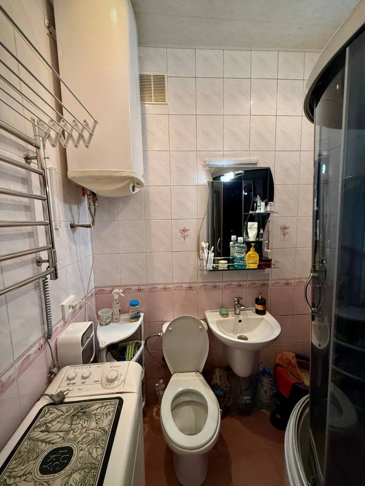 Продам 2-кімнатну квартиру на Яскравій, район Калинова, Калн