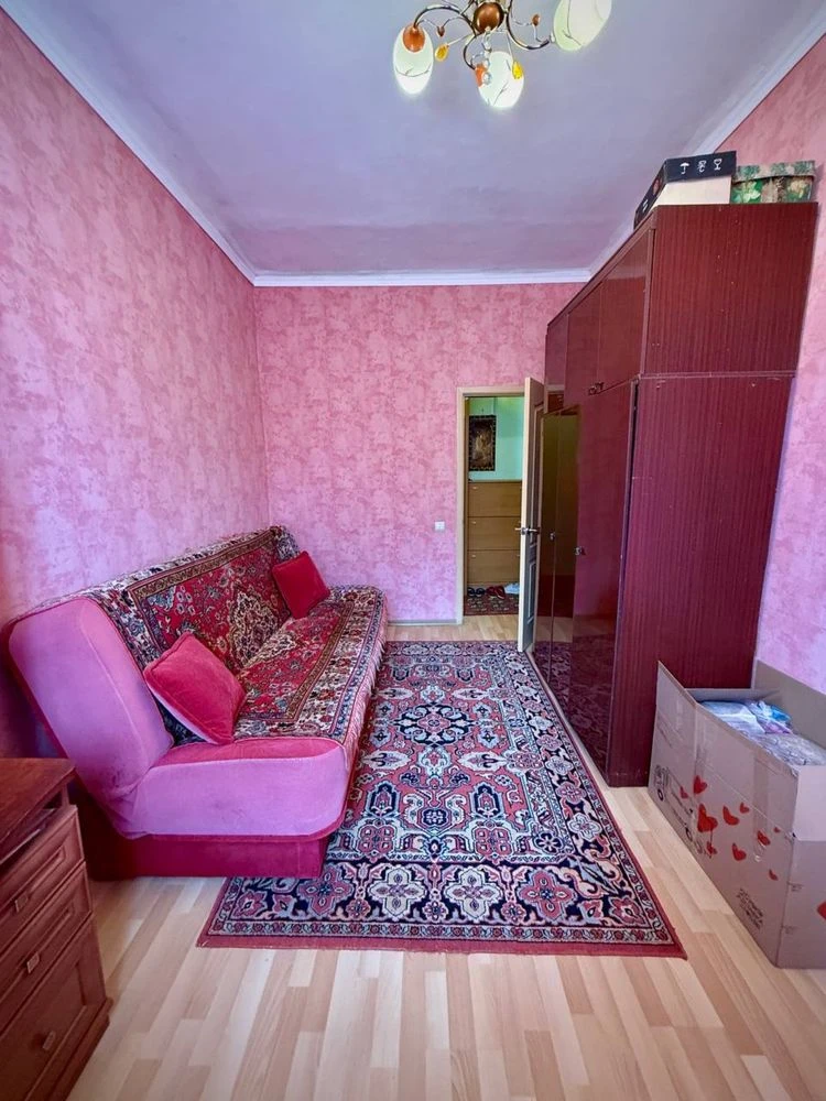 Продам 2-кімнатну квартиру на Яскравій, район Калинова, Калн