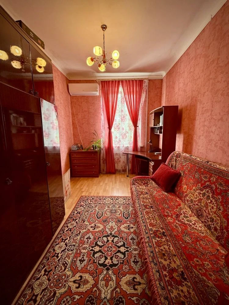 Продам 2-кімнатну квартиру на Яскравій, район Калинова, Калн