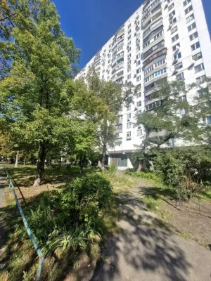 Русанівка продаж 1к з ремонтом Ігоря Шамо бульв. Русанівськи
