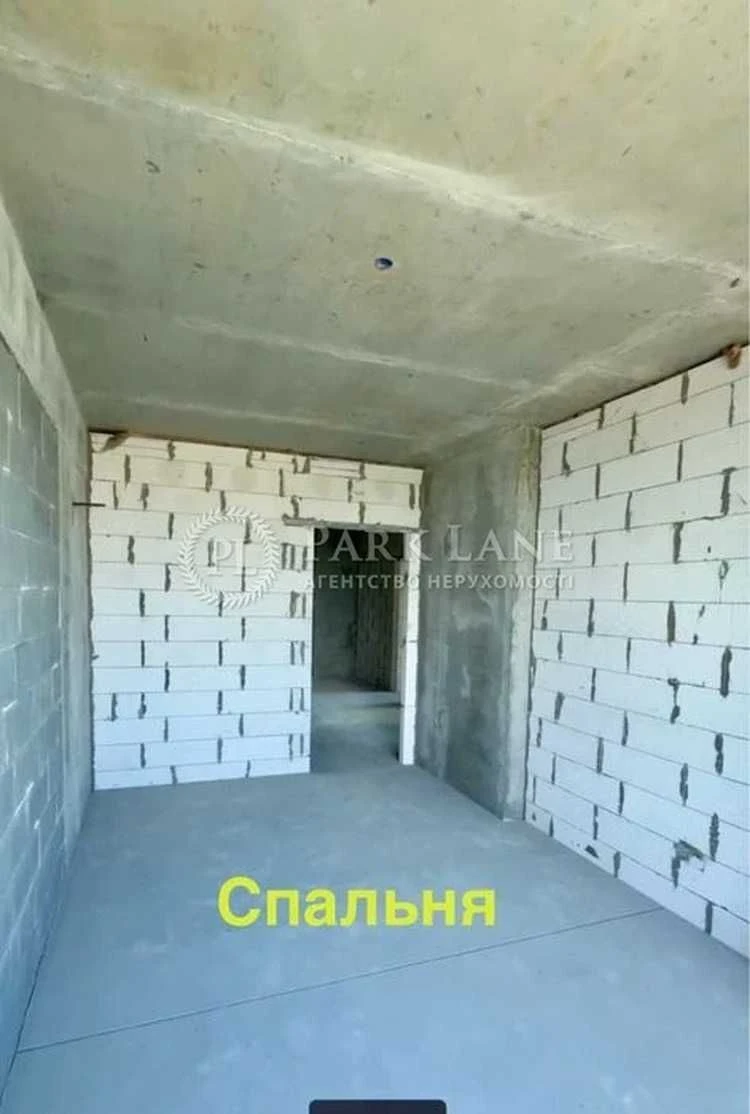 Продаж 3-х кімнатної квартири вул Причальна 8 та вул Дніпров