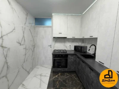 Вул. Олександра Архипенка, 4А продаж 3-кімнатної квартири