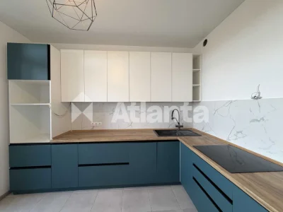 Дуже гарного планування 3-кімнатна квартира 73.5 м² з ремонт