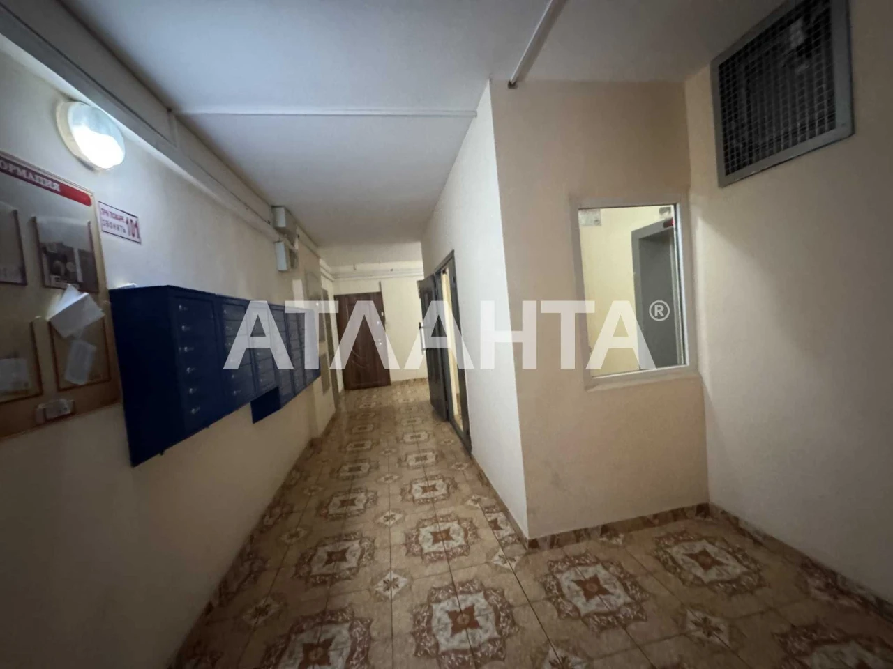 Большая 1-ком кв-ра 700$/кв.м. в новом кирпичном доме ЖК Пар