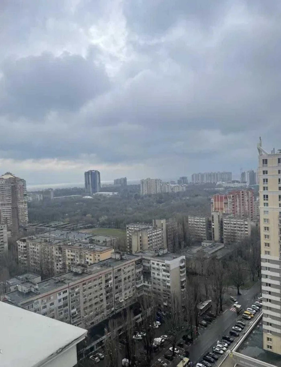 В продаже 4-комнатная квартира в ЖК "Звездный городок - 1".