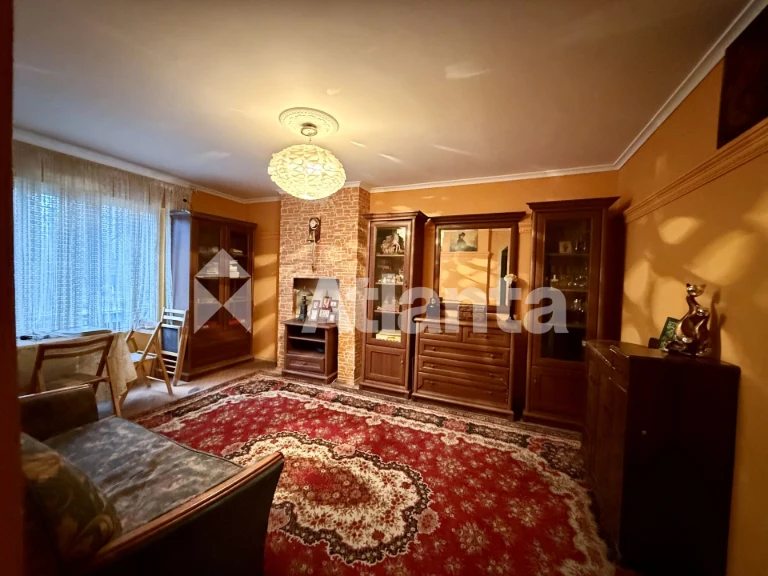 Продам 3-комнатную квартиру в районе Панорамы, программы