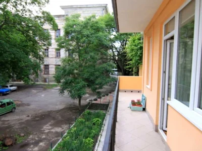 Квартира. Одеса, Університетська вул.