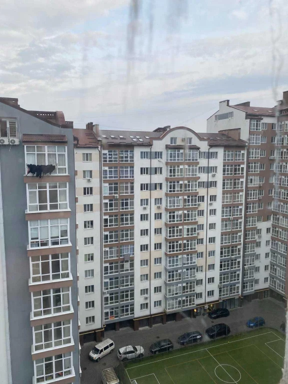 Продаж двокімнатної квартири в зданому житловому комплексі