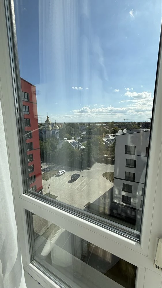 Трійка в ЖК Паркове Містечко