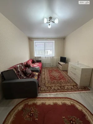 Продаж Квартира Озерна