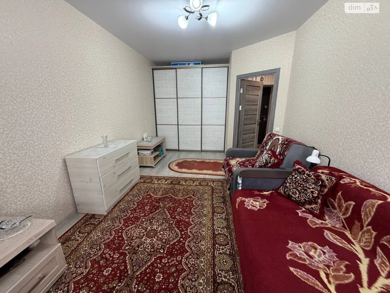 Продаж Квартира Озерна
