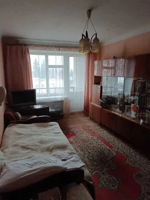 Продаю 1-но кімнатну квартиру в центрі