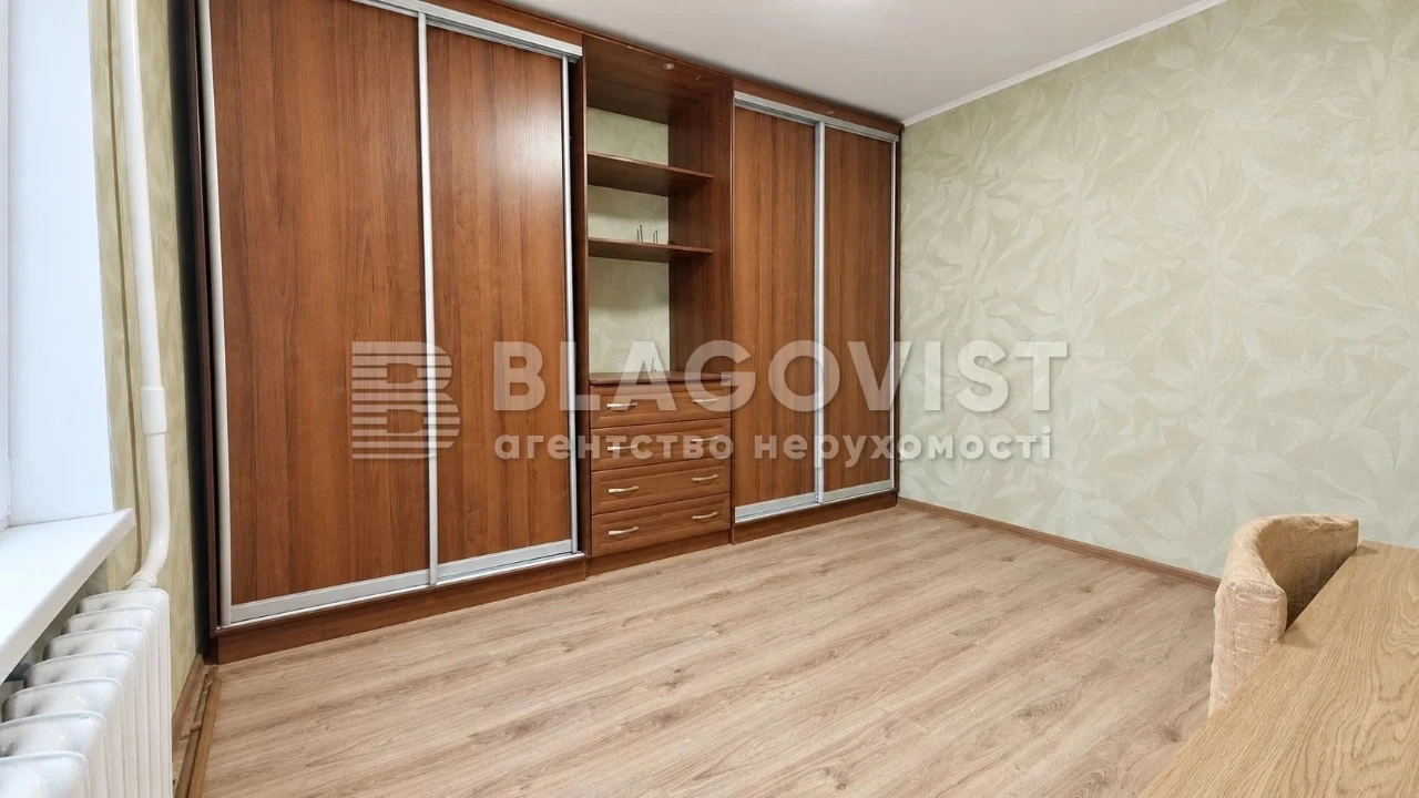 Продаж квартири вул. Чапека Карела (Фучика Юліуса) 15 в Києв