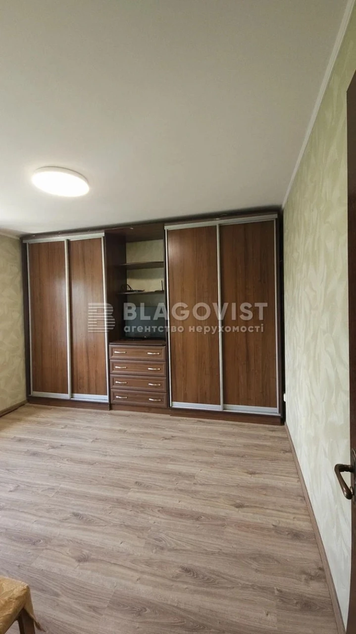 Продаж квартири вул. Чапека Карела (Фучика Юліуса) 15 в Києв