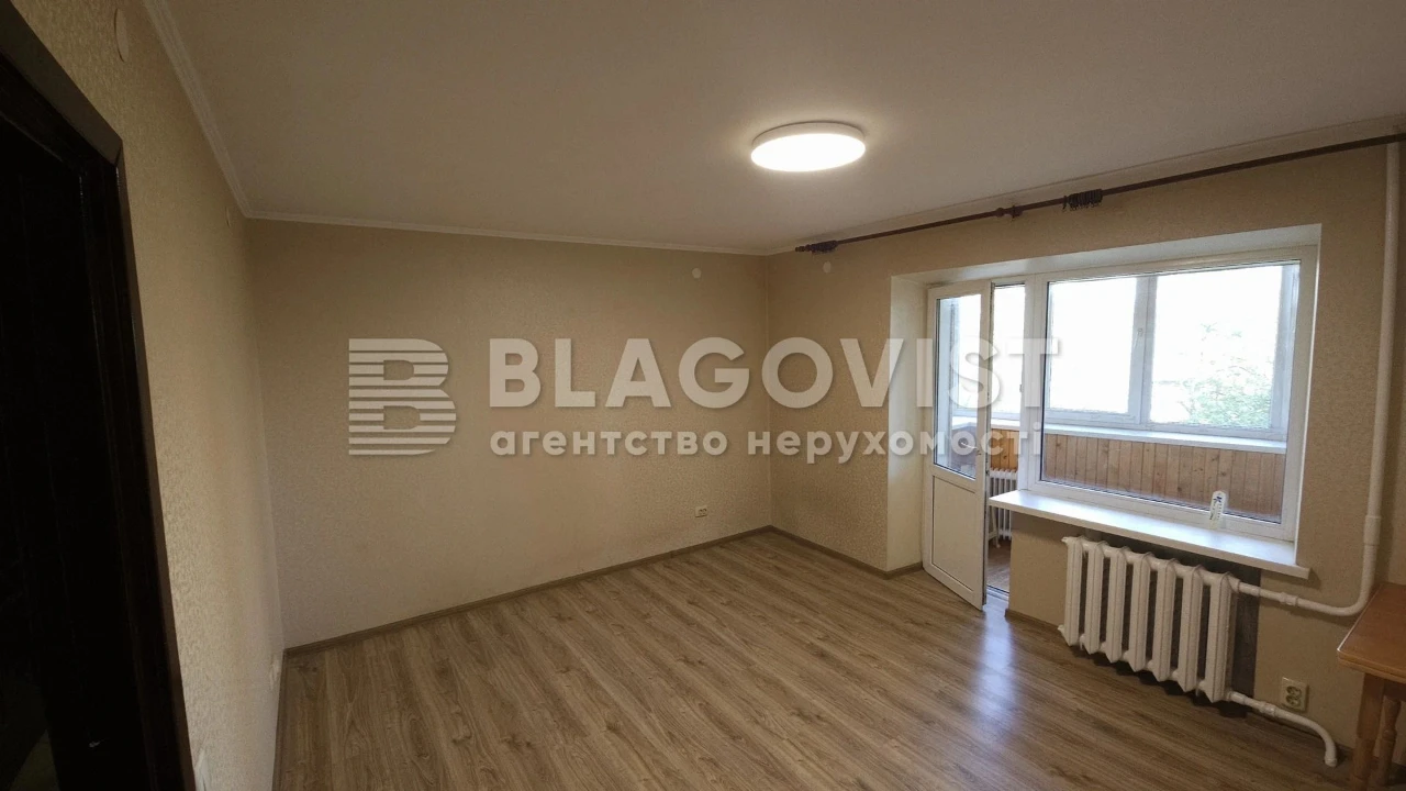 Продаж квартири вул. Чапека Карела (Фучика Юліуса) 15 в Києв