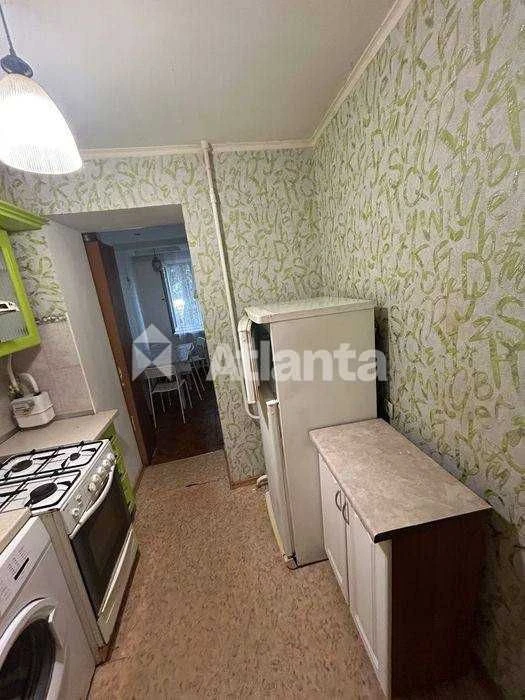 2 кімнатна квартира в гарному стані на Бувалкіна.