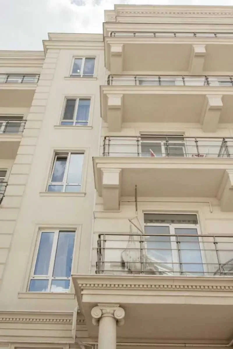 1К 45М² у ЖК 28 Перлина, Kadorr, 2/5 — з ремонтом, 5 хв до м