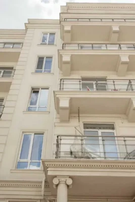 1К 45М² у ЖК 28 Перлина, Kadorr, 2/5 — з ремонтом, 5 хв до м
