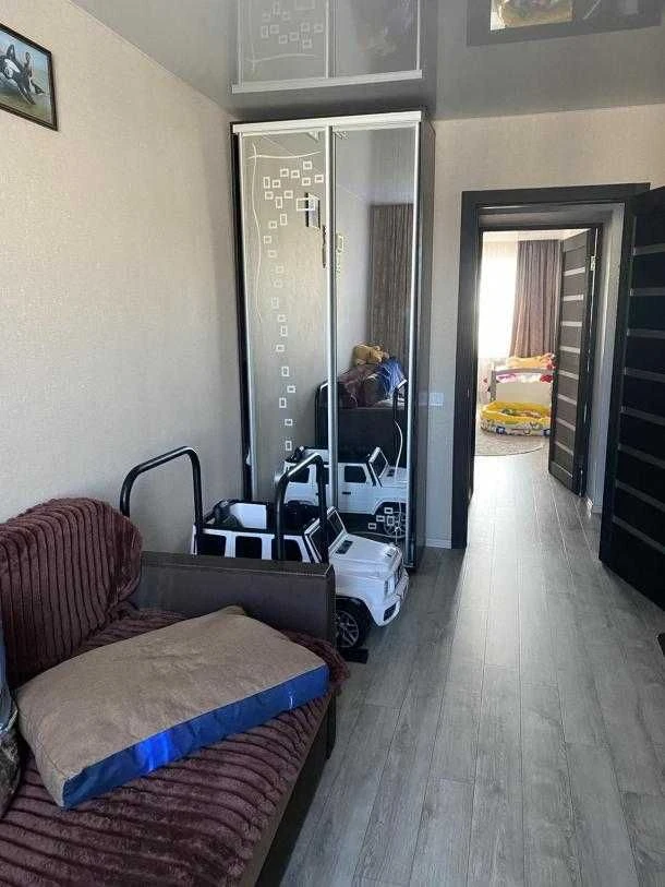 Продам 3 к кв з кап ремонтом Залютине (Залютино)