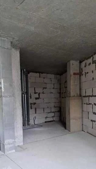 kor-03  Продається 2-кімнатна квартира на 16 ст. В. Фонтану