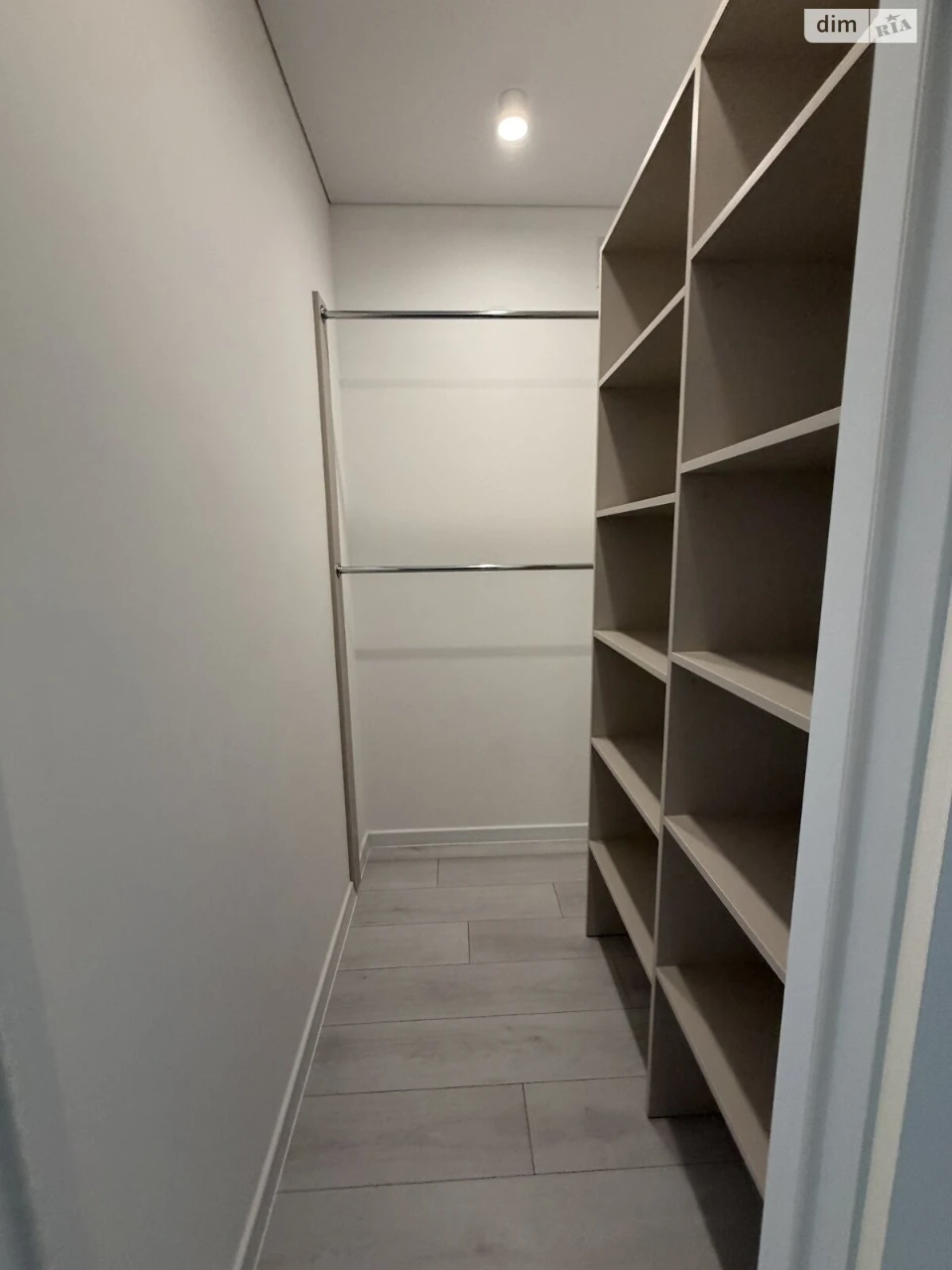 Продаж Квартира Академічний