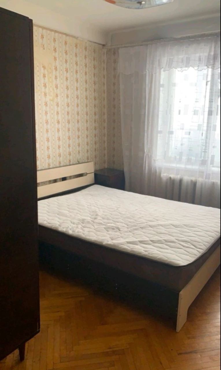 Здається з 20.09- 2х к кВ м. Мінська м. Оболонь Полку Азов О
