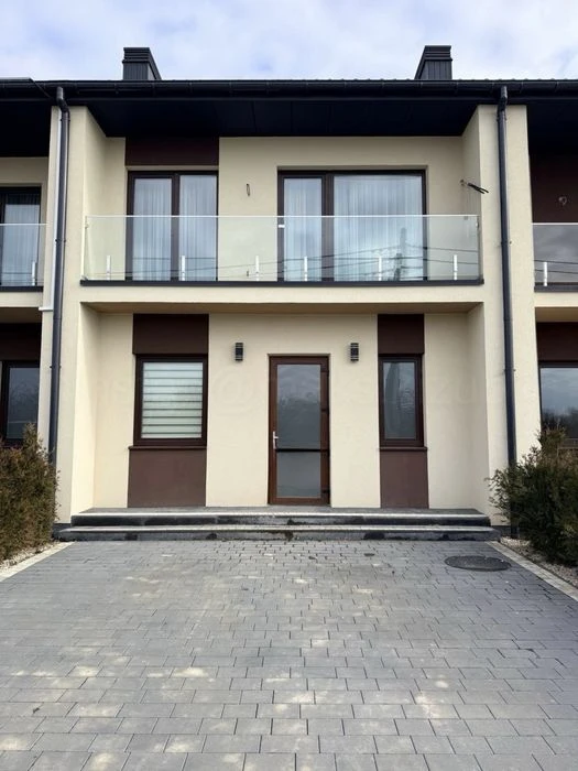 Продаж котеджу з ремонтом/135 м2/ Резервне живлення