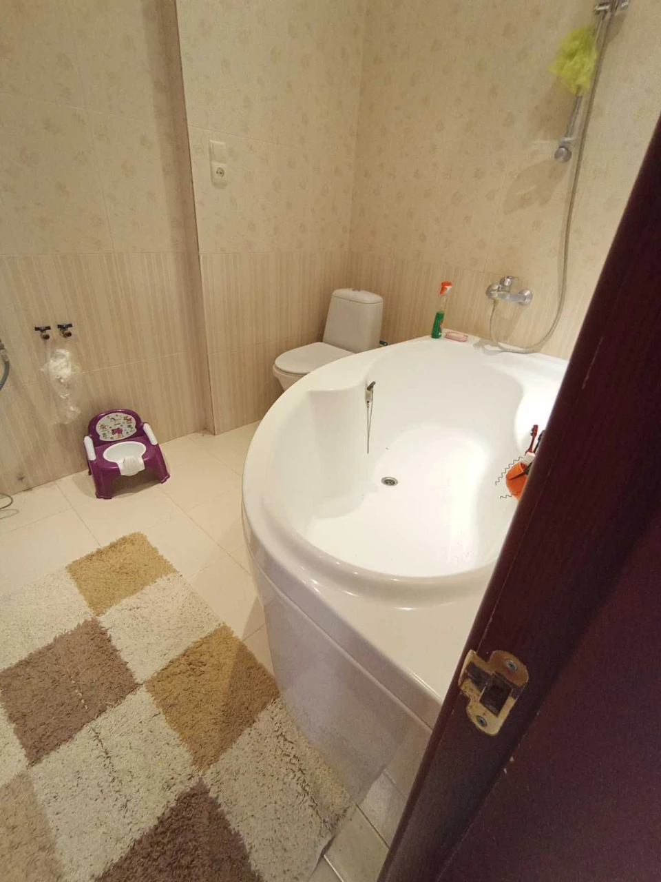 Продам 3-х комнатную квартиру,сталинка, Индустриальный район