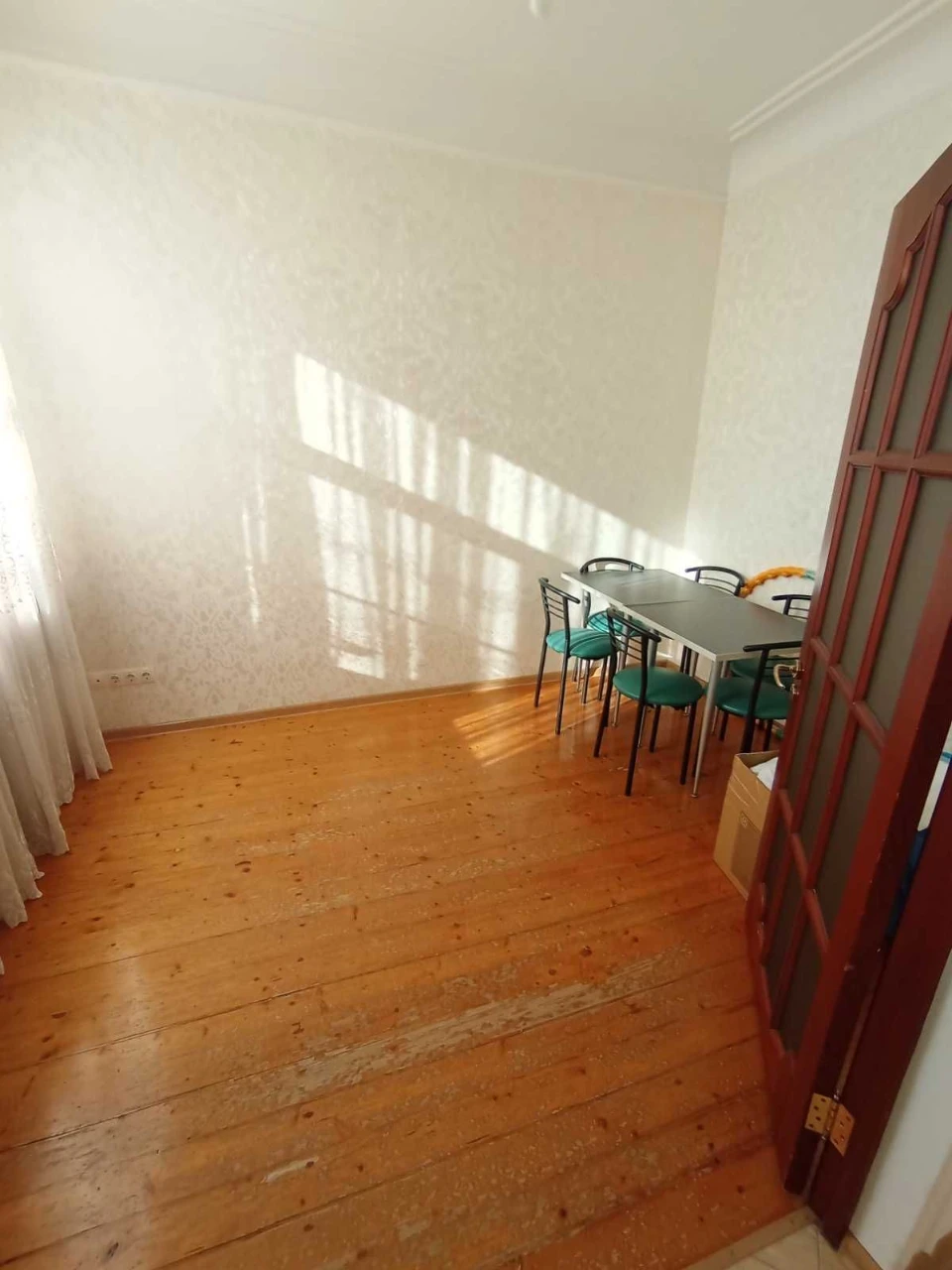 Продам 3-х комнатную квартиру,сталинка, Индустриальный район