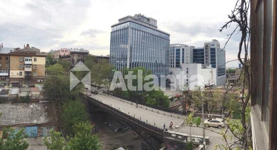 2-х кімнатна квартира в центрі