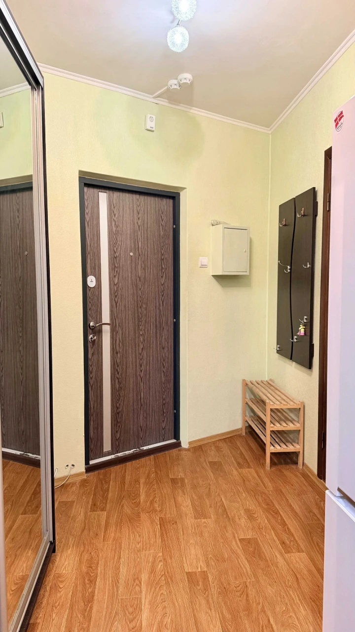 оренда здам 1-к квартиру метро 5 хвилин