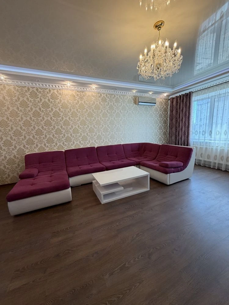 В Продажу 3 к к в Корабельному районі / вул. Самойловича в н