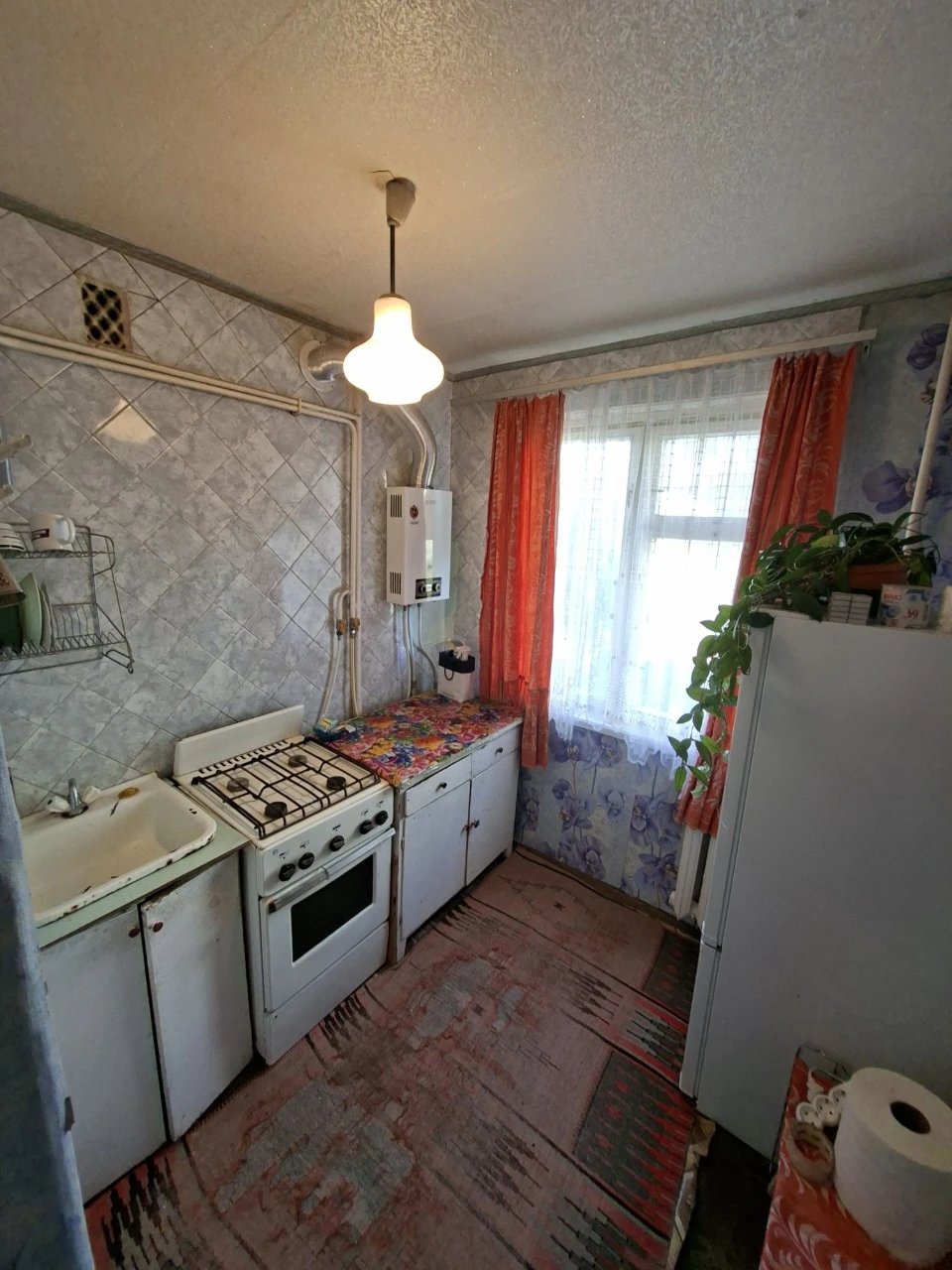 Продаж 2-х кім.,кв.,по вулиці Козацькій!